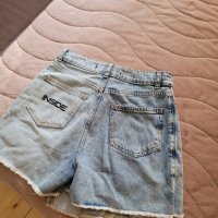 Къси дънкови панталони , снимка 4 - Къси панталони и бермуди - 42156047