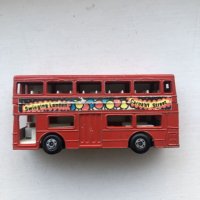 Метална количка автобус Matchbox The Londoner в мащаб 1:121, снимка 5 - Колекции - 39835784