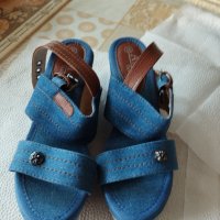Продавам дамски сандали от дънкова материя, снимка 5 - Сандали - 41848167