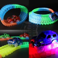 Детски комплект от гъвкава светеща писта и кола  Magic Tracks с 5 LED светлини 220 части , снимка 1 - Коли, камиони, мотори, писти - 41763032