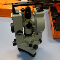 Теодолит оптичен 3Т2КП, снимка 5 - Резервни части за машини - 36375354