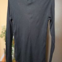 Тъмносива, почти черна блузка с дантела покрай деколтето. Размер М, L., снимка 4 - Блузи с дълъг ръкав и пуловери - 40521510