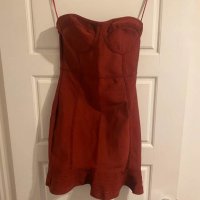 червена бандажна рокля, снимка 1 - Рокли - 40951065