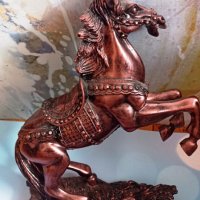 статуетка кон, снимка 2 - Статуетки - 44321576