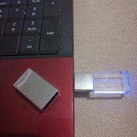 ТОП Светеща УСБ USB flash флаш памет стъкло с вграден надпис Pioneer DJ 32GB кола автомобил джип дом, снимка 4 - Аксесоари и консумативи - 35734812