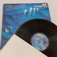 Boney M. – Ten Thousand Lightyears ВТА 11640, снимка 4 - Грамофонни плочи - 39484505