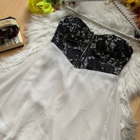 Бяла асиметрична рокля с дантела, снимка 2 - Рокли - 40917805