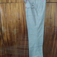 Дамски елегантен панталон,каре, размер М, с маншет, снимка 2 - Панталони - 41141926