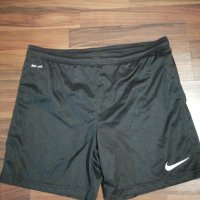 Гащи Nike , снимка 1 - Къси панталони - 41100543