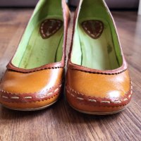 Обувки естествена кожа , снимка 2 - Дамски обувки на ток - 41121982