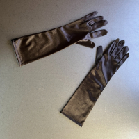Официални черни сатенени ръкавици под лакътя 38 см 7054, снимка 4 - Ръкавици - 44292352
