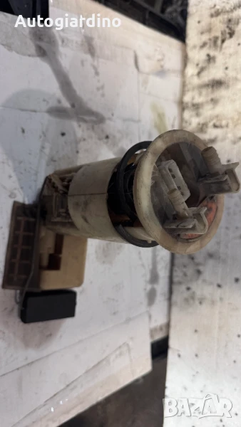 Горивна помпа за Peugeot 106 - 9626061780, снимка 1