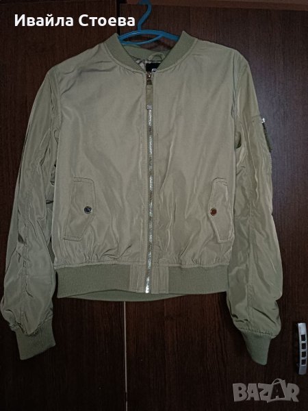 ЗАПАЗЕНО ДАМСКО ЯКЕ, снимка 1