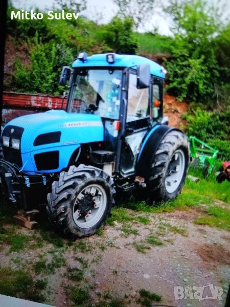 продавам трактор, снимка 1