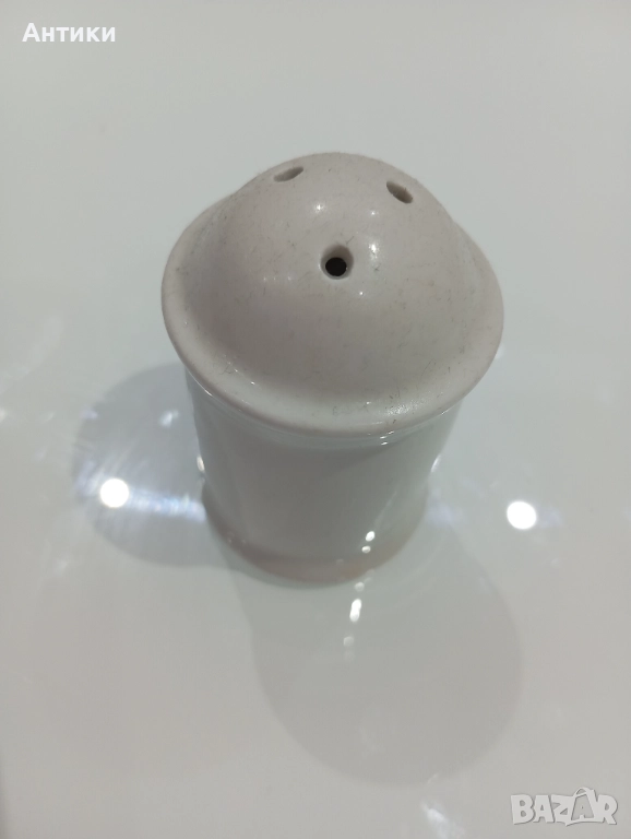 Стара порцеланова солница маркирана , снимка 1