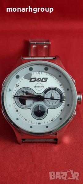 Часовник Dolce & Gabbana DW0212/леки драскотини/, снимка 1