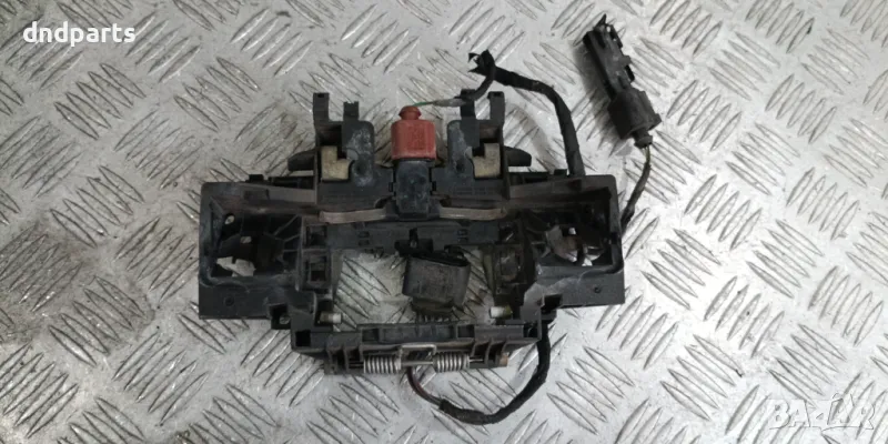 Основа дръжка врата Audi A8 2005г.Long(задна лява)	, снимка 1