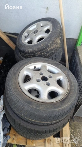 Продавам гуми с джанти , снимка 1