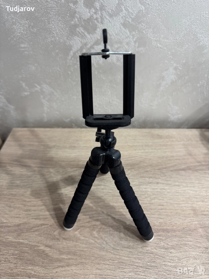 Стойка за телефон, снимка 1