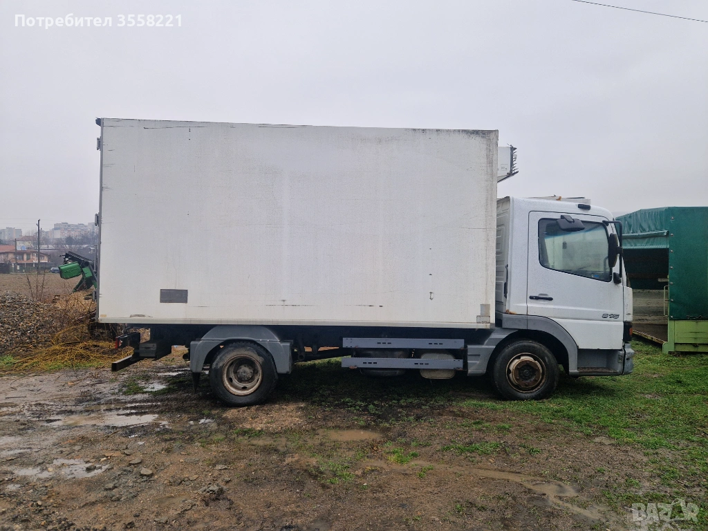 Хладилен фургон 4.50м, снимка 1