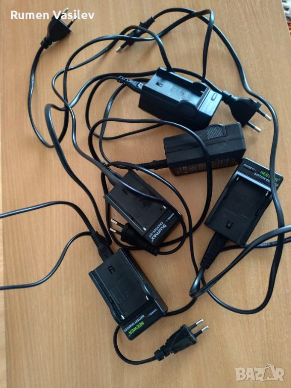 Продава:Зарядно у-во NEEWER за Sony NP-F Type, снимка 1