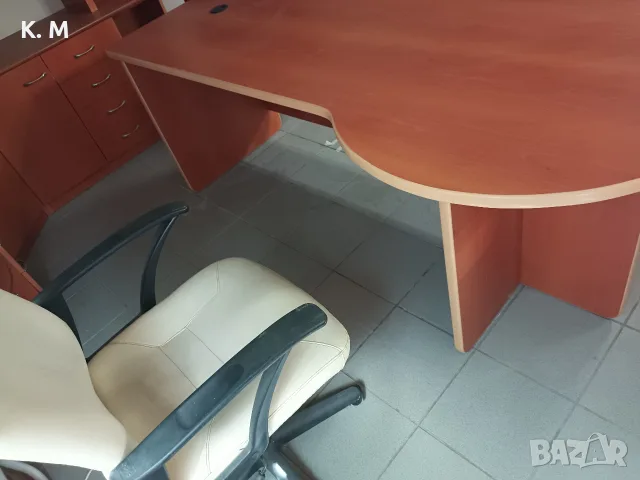Офис мебели, обзавеждане!, снимка 4 - Работни маси и бюра - 55959231