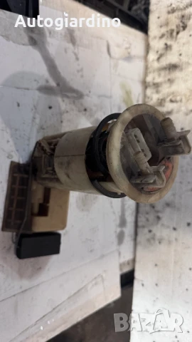 Горивна помпа за Peugeot 106 - 9626061780