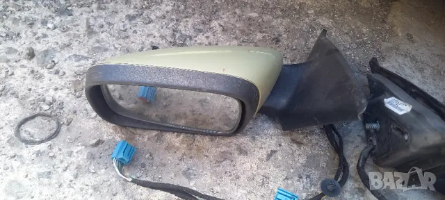 Странични огледала Volvo S40 II, снимка 4 - Части - 47911337