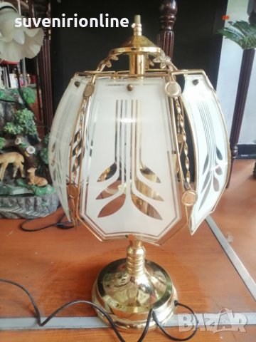 Стара лампа, снимка 1 - Настолни лампи - 38681651
