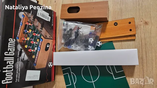 Мини дървена игра футбол на маса за деца с 2 включени топки, 34,5 x 23 x 7 cm, снимка 2 - Игри и пъзели - 48253735