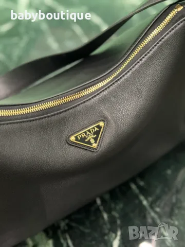 Prada Aimee Hobo, снимка 5 - Чанти - 49845481