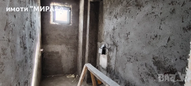 Апартамент с ТРИ СПАЛНИ в кв. Каменни, гр. Хасково, снимка 10 - Апартаменти - 51606817