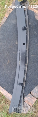 Греда над радиаторите от Опел Виваро / Opel Vivaro 2.5 CDTI 135 к.с