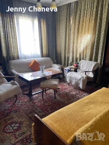 Продава ТРИСТАЕН с гараж в гр. Карнобат, снимка 13 - Апартаменти - 56237009