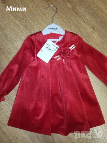 Нова червена рокля Mayoral, 12 месеца, снимка 2 - Бебешки рокли - 48074240