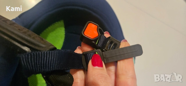 Тъмно синя каска Alpina, снимка 4 - Зимни спортове - 53224033