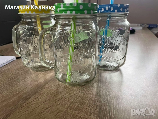 Бурканчета, снимка 2 - Буркани, бутилки и капачки - 53279484