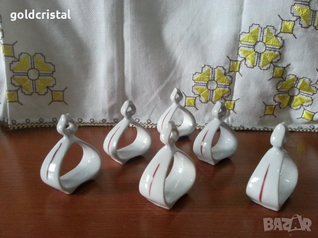 Стар български порцелан салфетници рингове халки пръстени за салфетки , снимка 1 - Антикварни и старинни предмети - 41846673