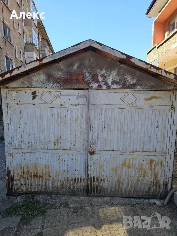 Метален гараж ламаринен