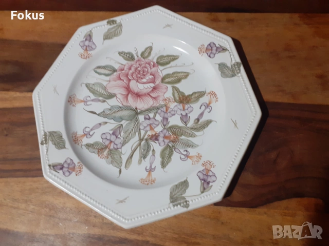 Колекционерска чиния плато порцелан подпис маркировка