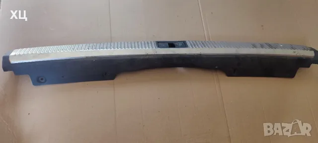 Лайсна Багажник Ауди/ Audi А4 B6, снимка 2 - Части - 48917287