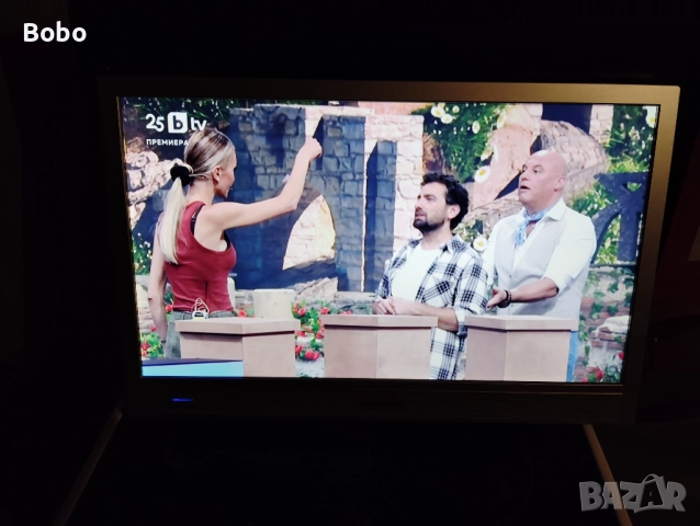 Телевизор GRUNDING 22 12V, снимка 3 - Телевизори - 52239883