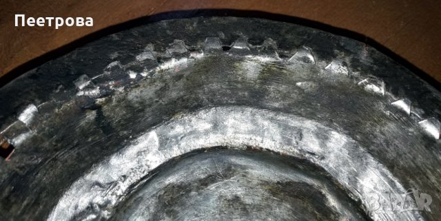 Много стара калайдисана медна чиния, ръчна изработка., снимка 5 - Антикварни и старинни предмети - 35669034
