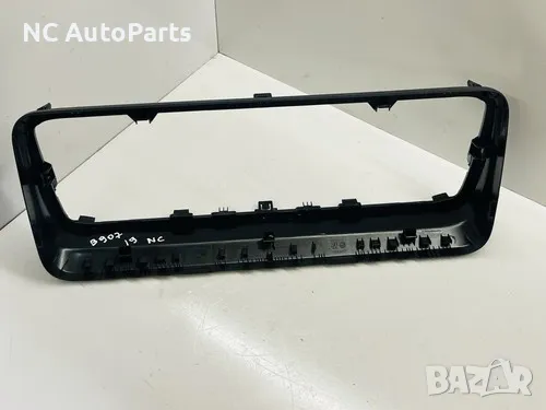 Рамка за радио за MERCEDES 2.1 дизел Мерцедес Спринтер B907 A9106897100 2018