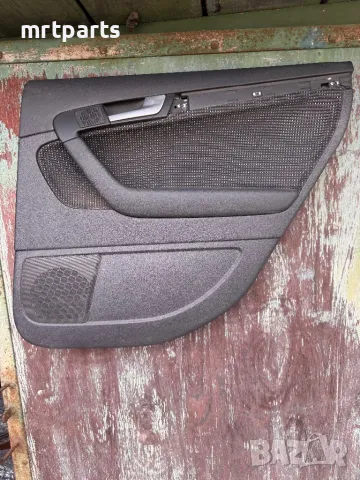 Задна дясна кора за врата за Audi A3 8p Sportback, снимка 2 - Части - 49638524