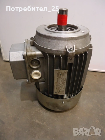 Трифазен фланцов ел.мотор 0,75KW 1400 об/мин.