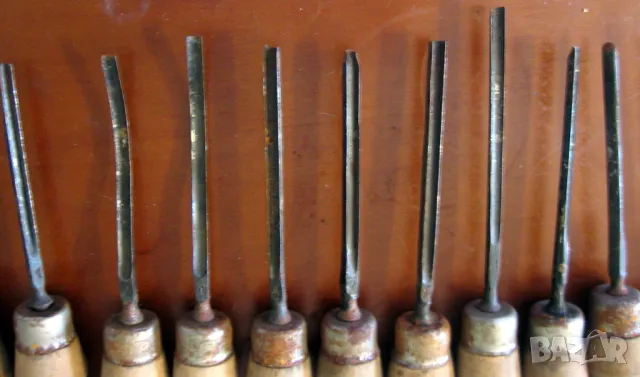 22 броя длета за дърворезба, резбарски длета произведни в Тетевен през 70/80 години на 20 век , снимка 5 - Други инструменти - 48617243