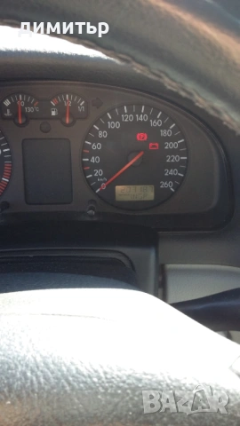 продавам Пасат-1.8,бензин,, снимка 12 - Автомобили и джипове - 53513032