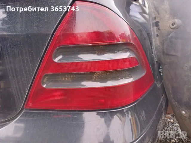 Mercedes C class 203 десен стоп , снимка 1