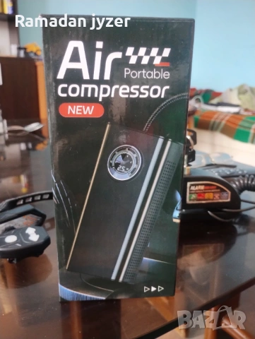 Продавам електрическа помпа зарежда се с кабела на тел.